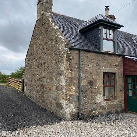 Quirky Highland Cottage With Stunning Views Fearn Lodge Zewnętrze zdjęcie