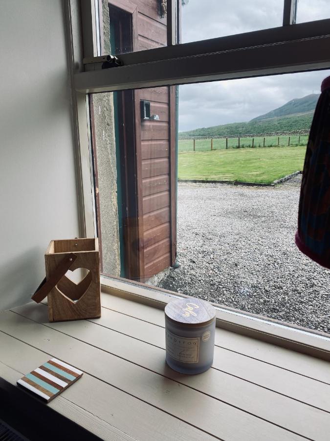 Quirky Highland Cottage With Stunning Views Fearn Lodge Zewnętrze zdjęcie