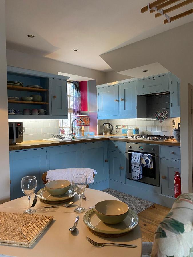Quirky Highland Cottage With Stunning Views Fearn Lodge Zewnętrze zdjęcie
